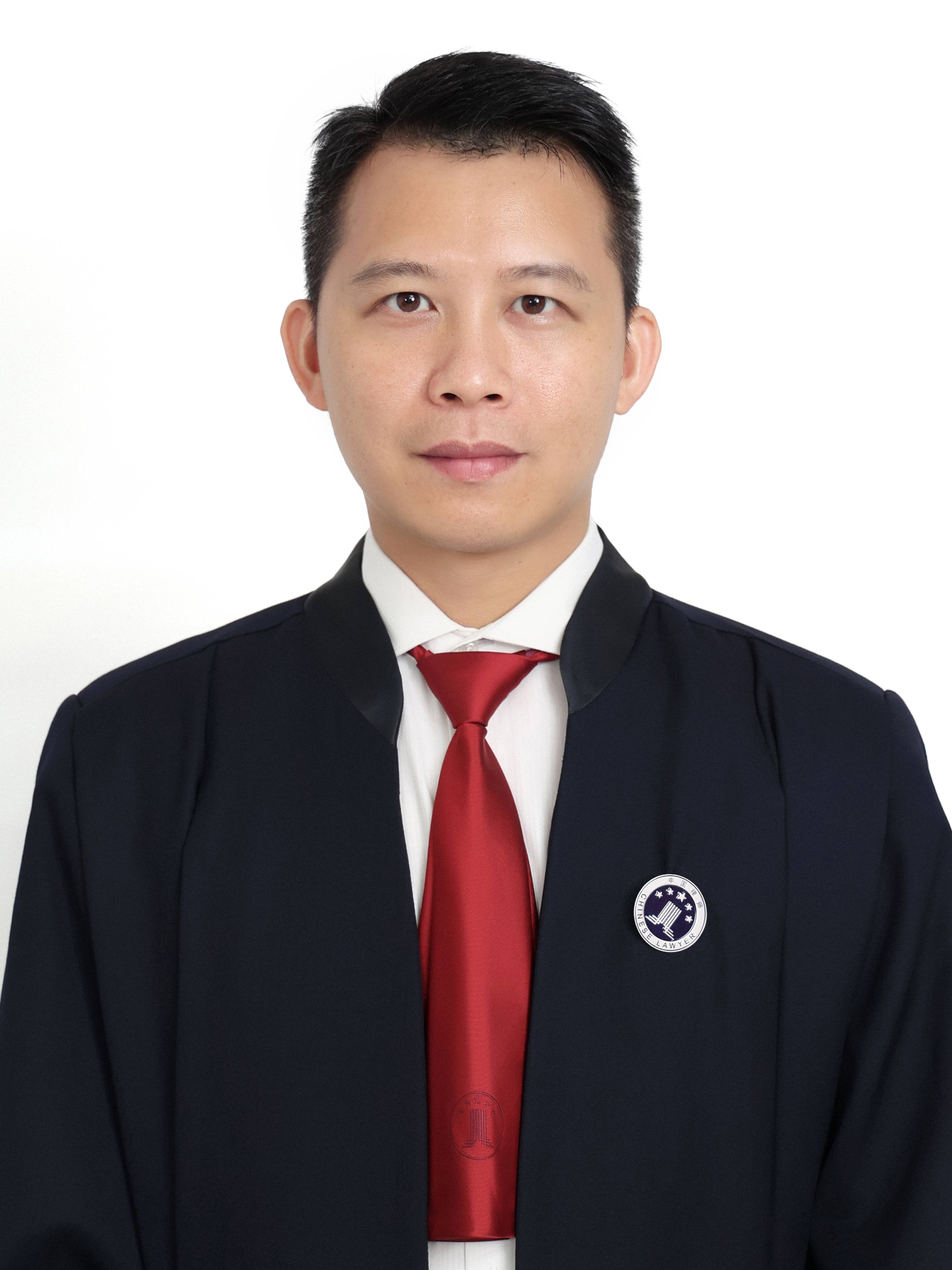 张如威律师