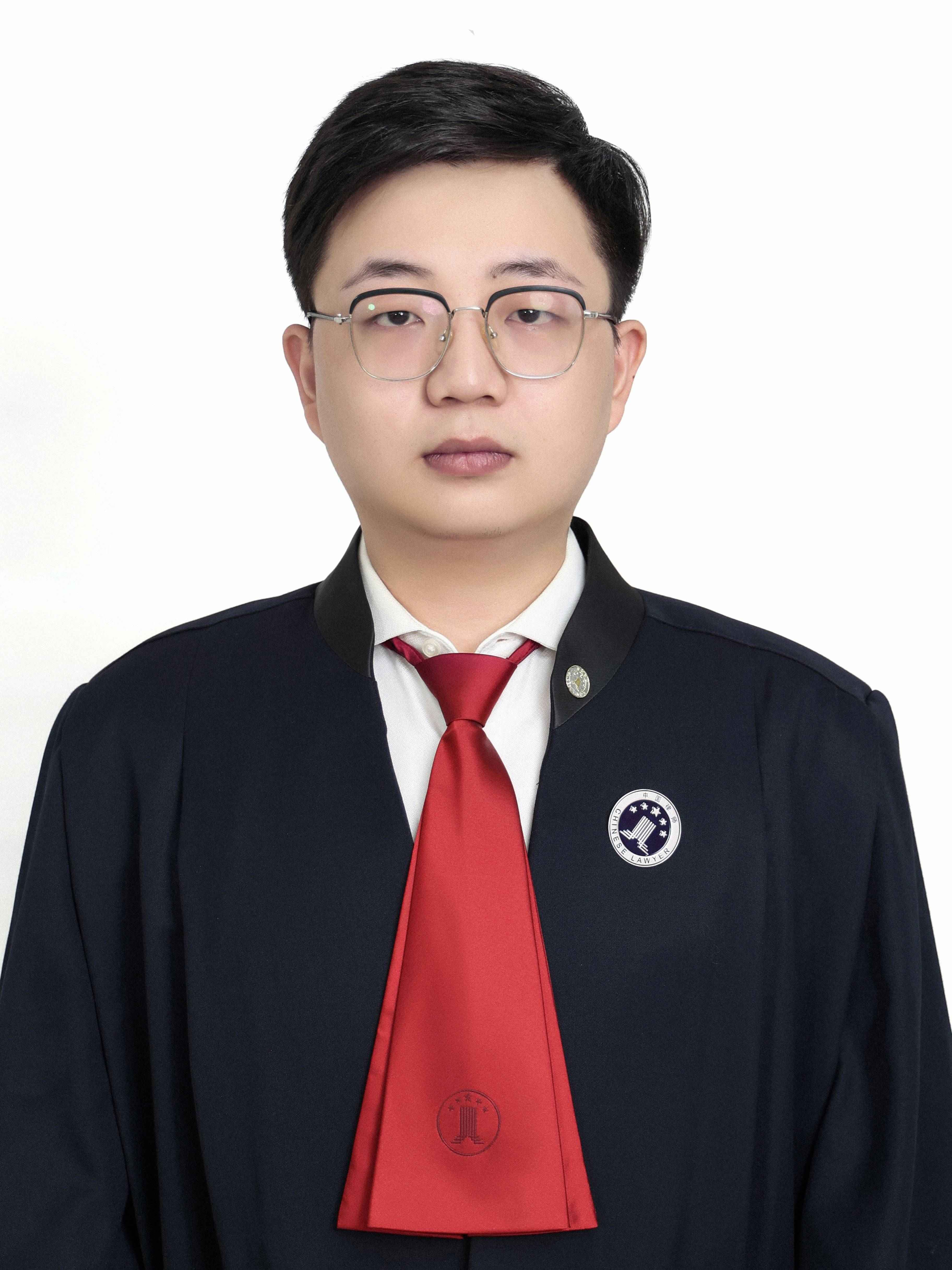 刘律剑 律师
